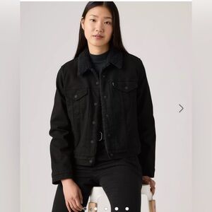 Levi’s Original Sherpa Trucker Jacket (Black)